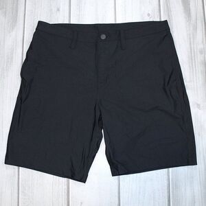 Z by Zella 8-inch Golf Shorts in Black Caviar sz 36